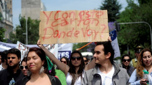 Los estudiantes detrás del caso lucro: El drama del fin del sueño universitario