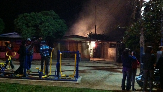 Incendio en Puente Alto dejó siete personas damnificadas
