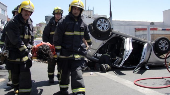 Bomberos fueron retenidos en peaje cuando acudían a una emergencia