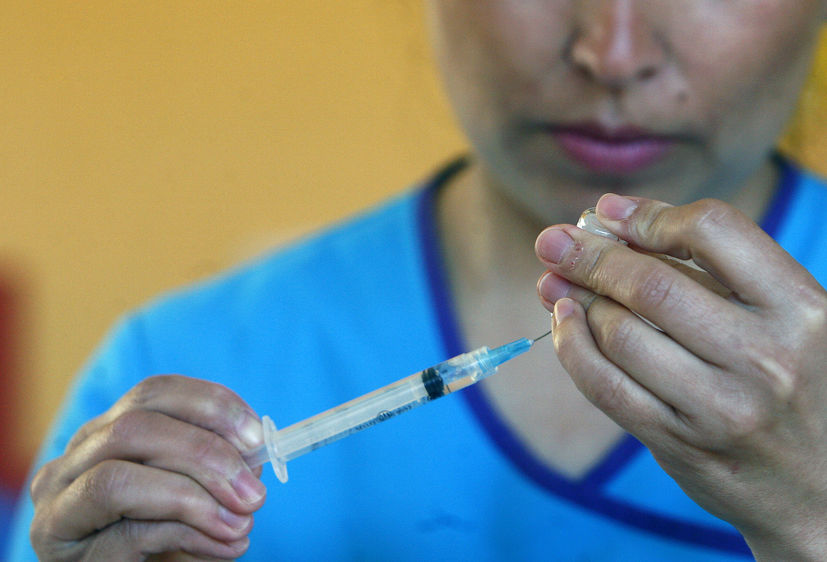 Este domingo parte campaña de vacunación contra la meningitis W135 en regiones