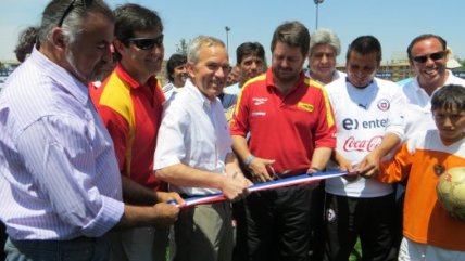 Complejo Deportivo Honorino Landa reabrió sus puertas en Peñalolén