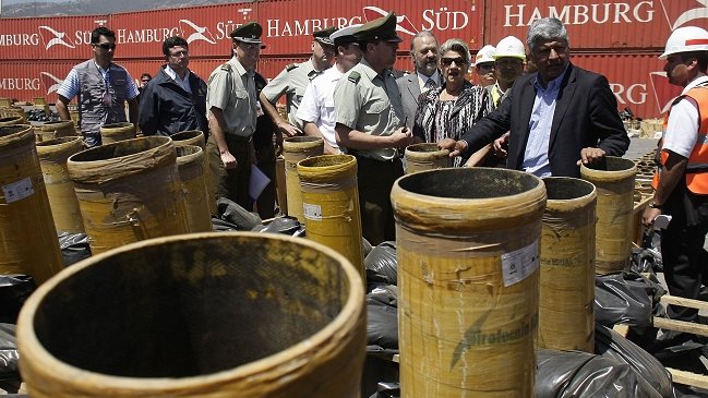 Valparaíso y Viña del Mar comenzaron preparativos para show pirotécnico de año nuevo