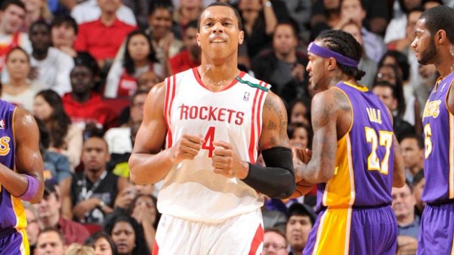 Houston Rockets le propinó otra dolorosa derrota a los Lakers