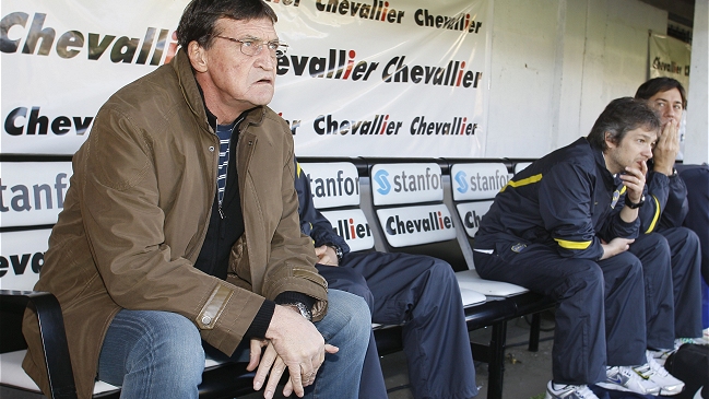 Boca Juniors analiza renovar contrato al técnico Julio César Falcioni