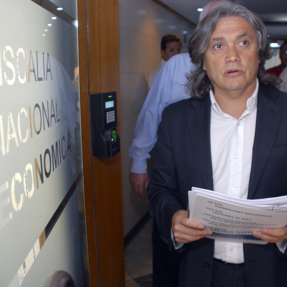 Navarro acusó motivaciones políticas en destrucción de sus computadores