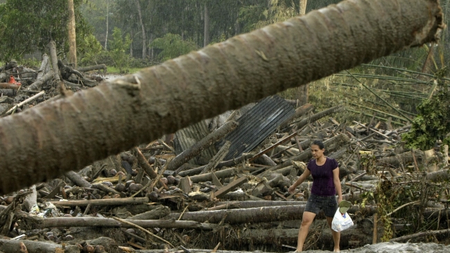 Víctimas del tifón en Filipinas se elevan a 456
