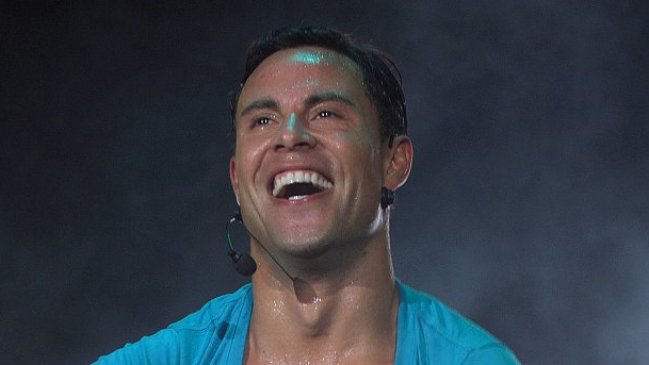 Bailarín Rodrigo Díaz fue operado y 