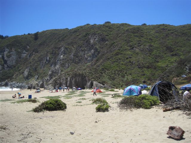Joven de 26 años fue encontrada sin vida en playa de Valparaíso