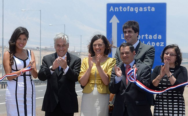 Piñera inauguró nueva ruta Antofagasta-Mejillones
