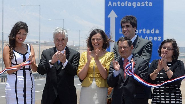 Piñera inauguró nueva ruta Antofagasta-Mejillones
