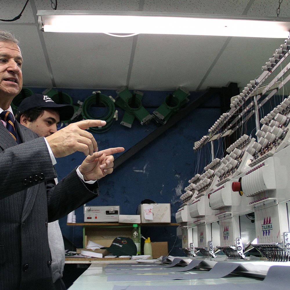 Expertos esperan 5,5 por ciento de crecimiento para Chile en 2012