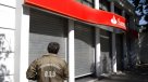 Delincuentes asaltaron sucursal de Banco Santander