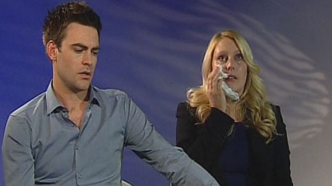 Locutores de broma a enfermera suicidada fueron amenazados de muerte