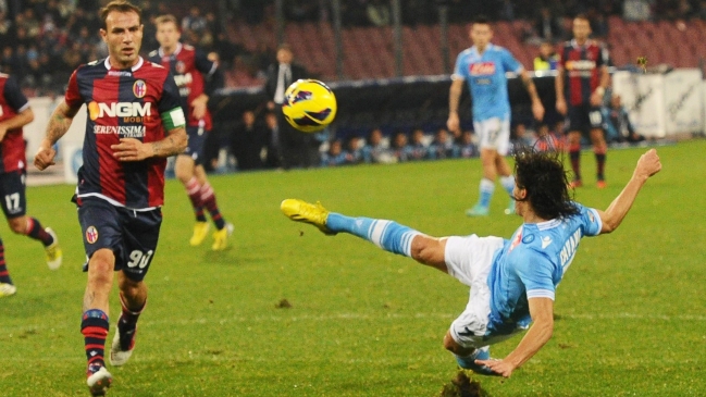 Bologna venció sorpresivamente a Napoli por la liga italiana
