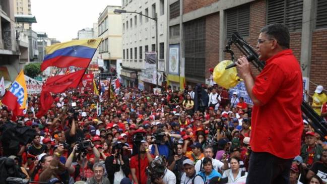 Salud de Hugo Chávez marca elecciones regionales en Venezuela