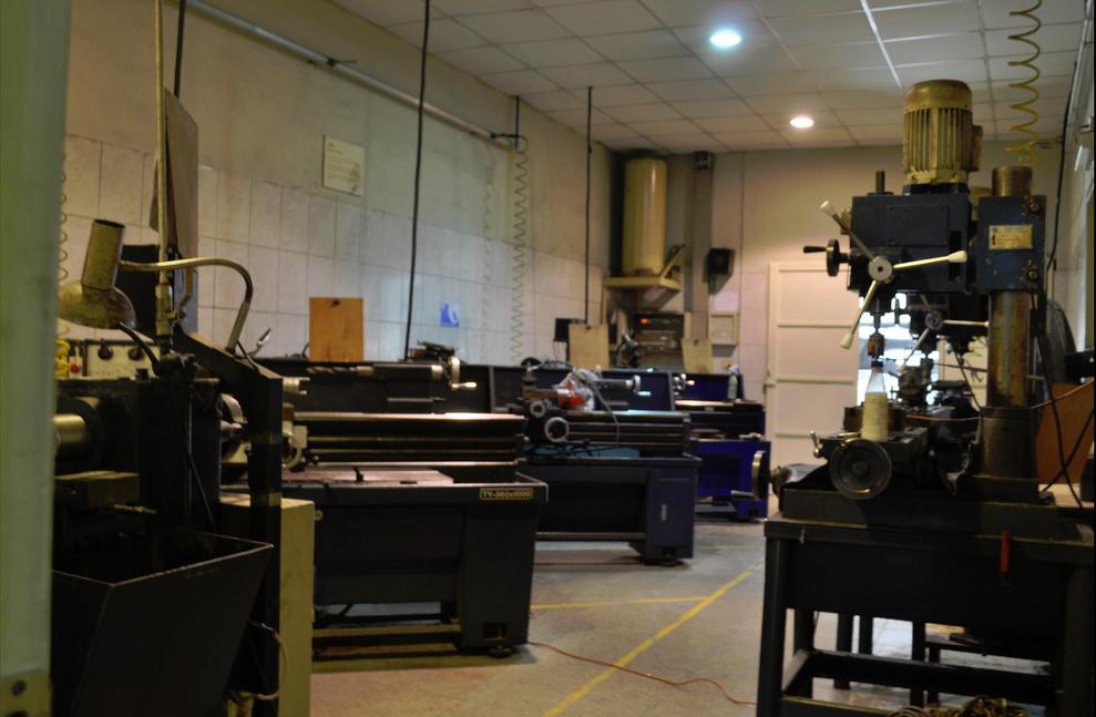 Delincuentes robaron 50 millones de pesos en insumos médicos en el centro de Santiago