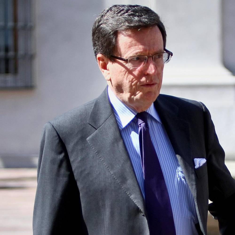 Carlos Larraín renunció a la presidencia de RN