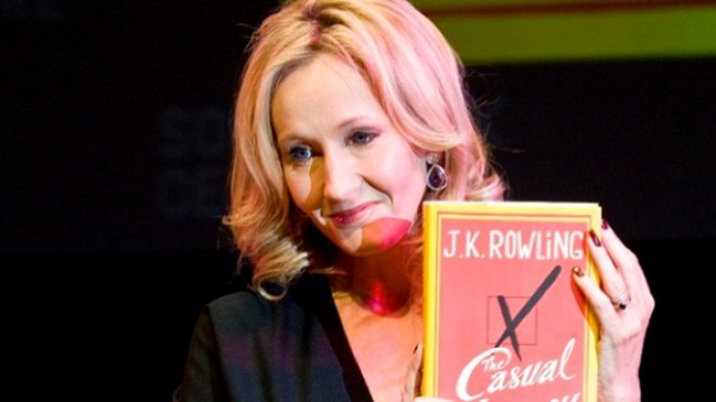 Nueva novela de J.K. Rowling llega este miércoles a Latinoamérica