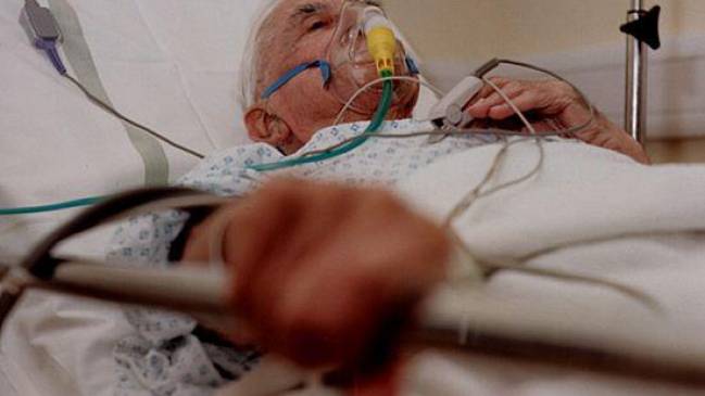 Gobierno francés anunció proyecto de ley de eutanasia para 2013