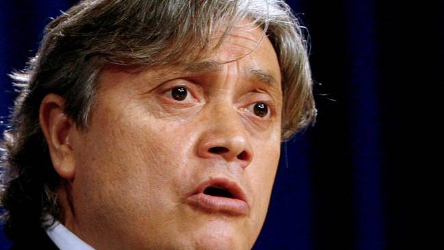 Senador Navarro denunció 