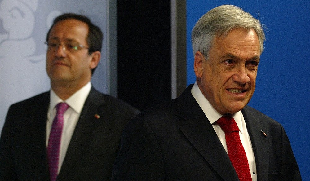 Piñera presentó proyecto que jubila a la CNA con críticas a la Concertación