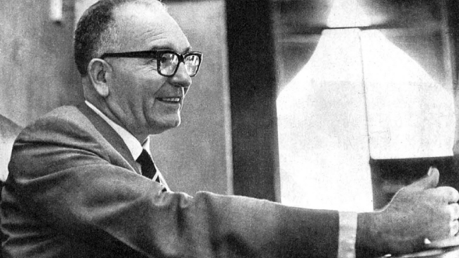 DC y mundo político inauguraron monumento en homenaje a Edmundo Pérez Zujovic