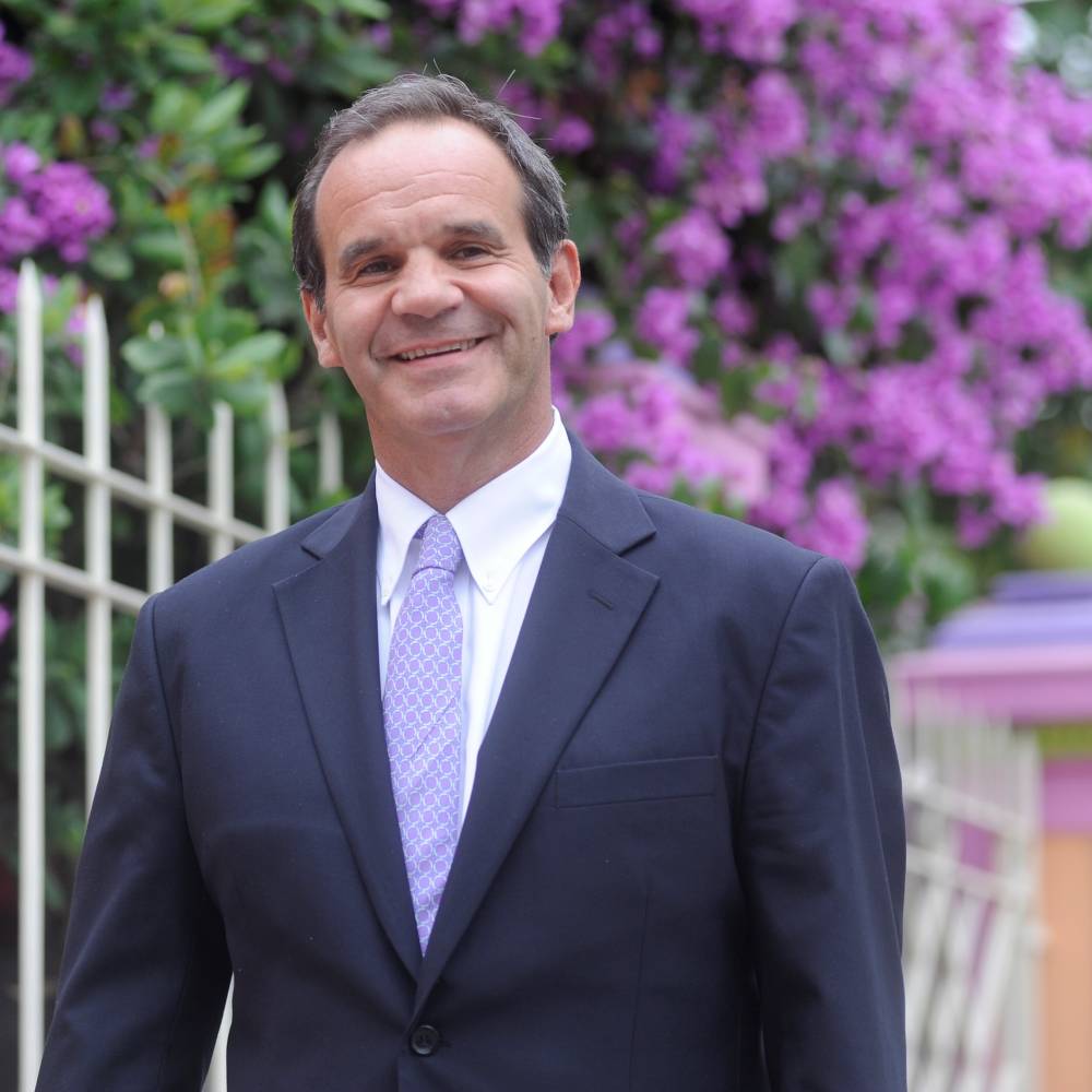 Ex ministro de Frei fue presentado en el equipo de Allamand