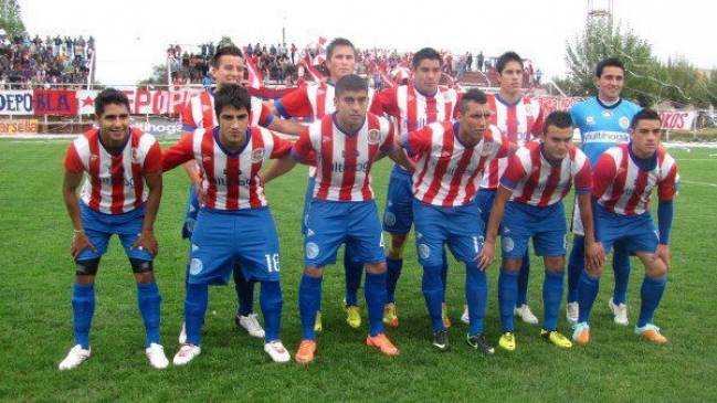 Deportes Linares organiza campaña para reunir dinero y participar de la Segunda División