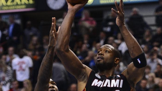 Miami Heat se consolidó como líder con actuación descollante de LeBron James