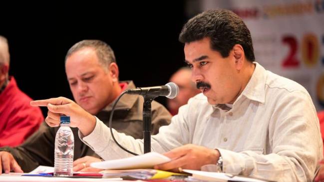 Maduro dijo que Chávez camina, hace ejercicios y le dio órdenes por teléfono