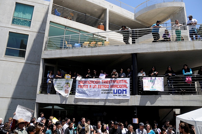Estudiantes de la U. del Mar: Las autoridades deben protegernos