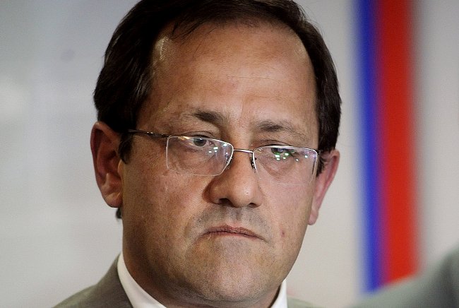 Beyer: Cierre de la U. del Mar 