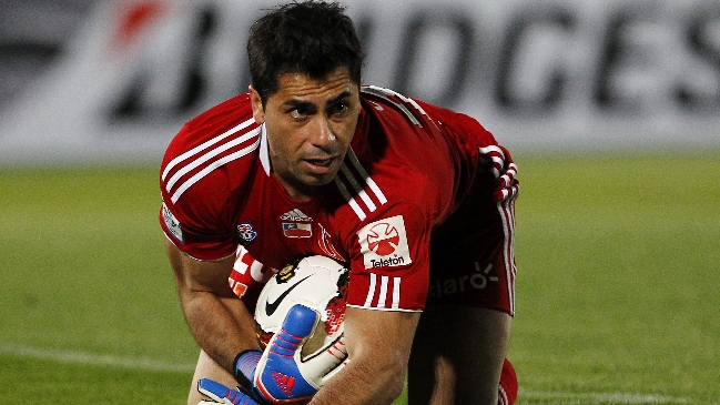 Johnny Herrera regresó tras cinco años a una nómina de la selección chilena