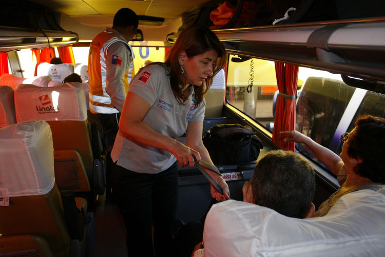 Sepa cómo elegir una línea de buses