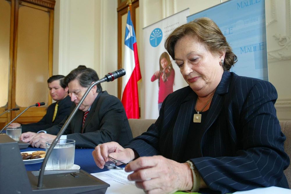 Luisa Durán regresa a Santiago tras accidente