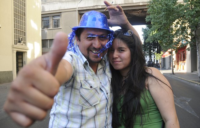 Comercio cierra este lunes a las 20:00 horas y el martes es feriado irrenunciable