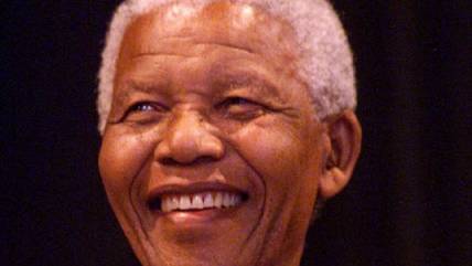 Presidente sudafricano pidió rezar por la salud de Mandela