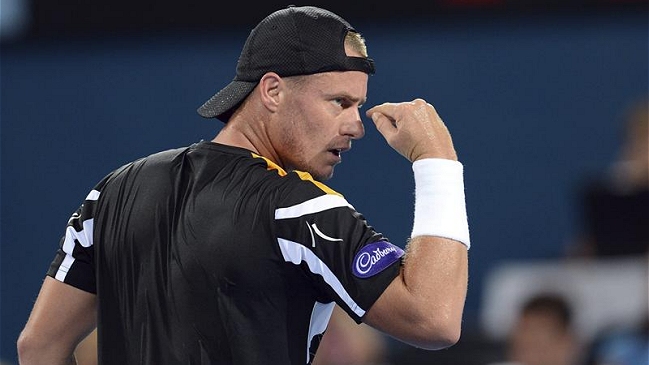 Lleyton Hewitt debutó con victoria en el ATP de Brisbane