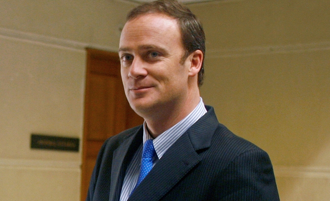 UDI evaluará interpelar al ministro Mañalich por presunto lobby de tabacaleras