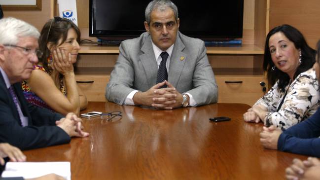 Fiscal Nacional y U. del Mar: Combate a la corrupción es central