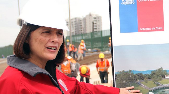 Ministra de Obras Públicas: Próximo Gobierno deberá resolver Vespucio Oriente
