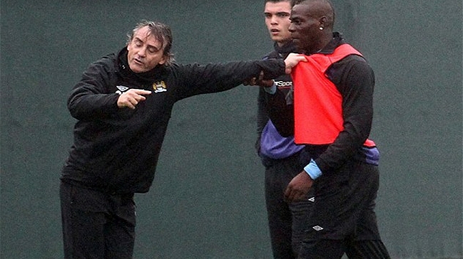 Roberto Mancini le restó importancia al incidente con Balotelli