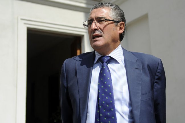 Bancadas DC y PS rechazaron nominación del juez Muñoz a la Suprema