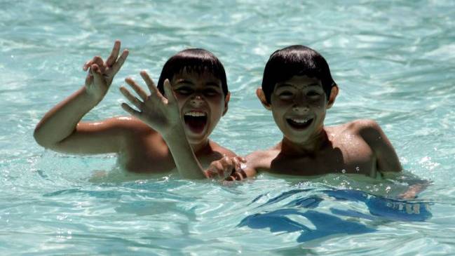 Ministerio de Salud informará a la población de los riesgos de la exposición al sol