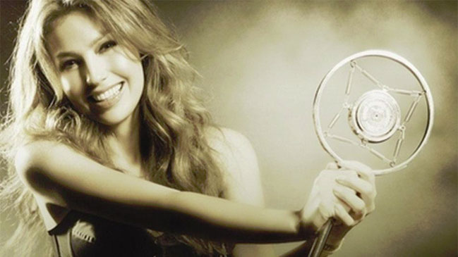 Thalia regresa con disco que promete crear 