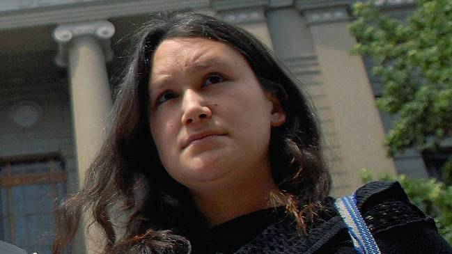 Hermana de Matías Catrileo solidarizó con imputado por ataque contra los Luchsinger