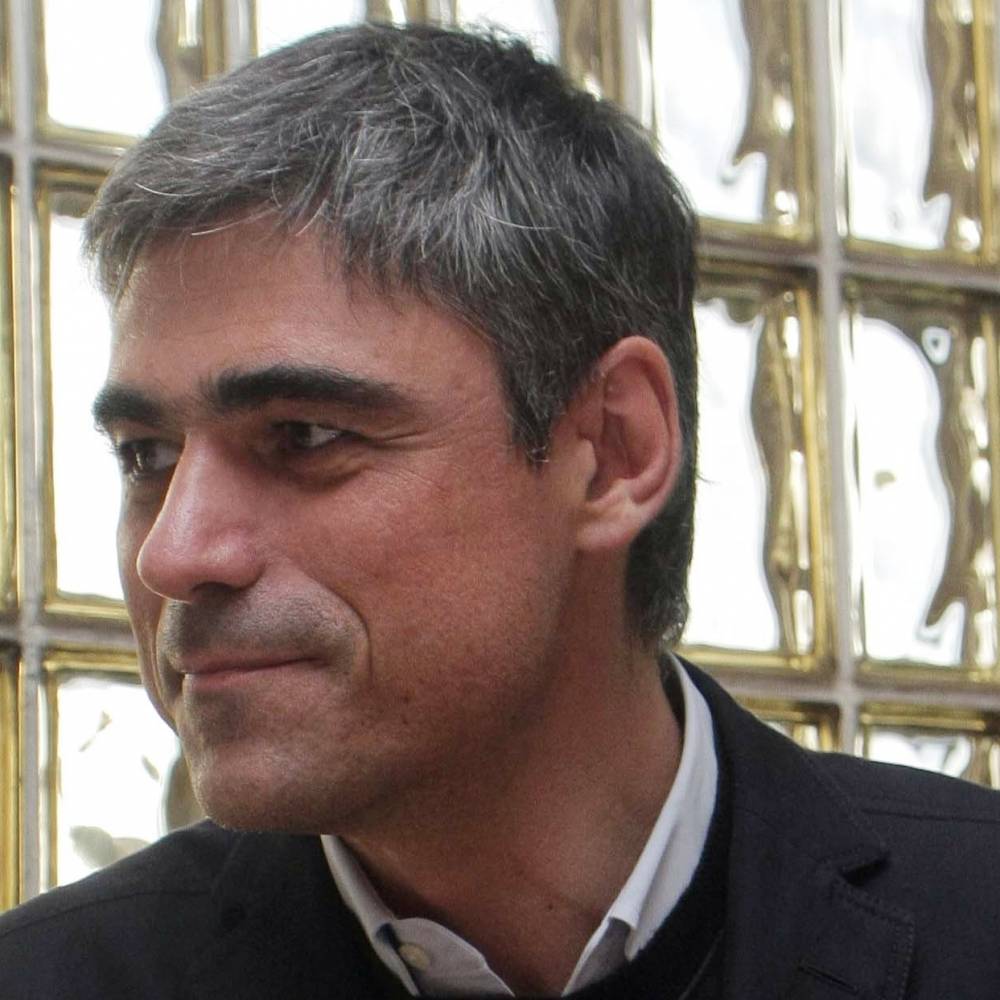 Pablo Simonetti: Obispo González usa un lenguaje apocalíptico