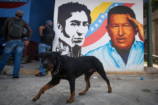 Venezuela inicia nuevo período presidencial en ausencia de Hugo Chávez