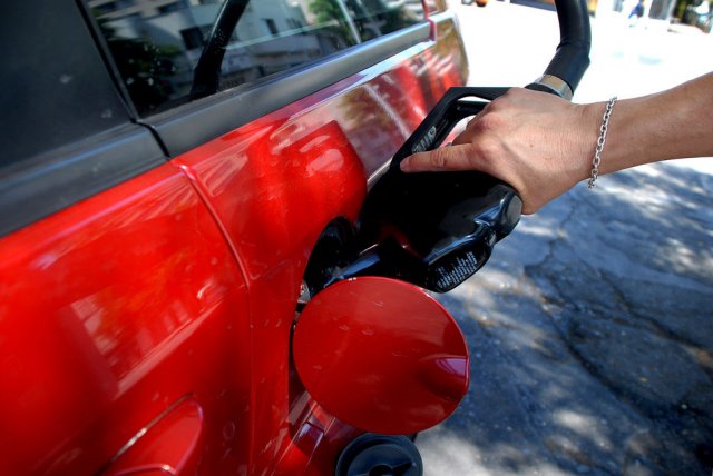 Especialistas piden cambios en el Sipco ante nueva alza de combustibles