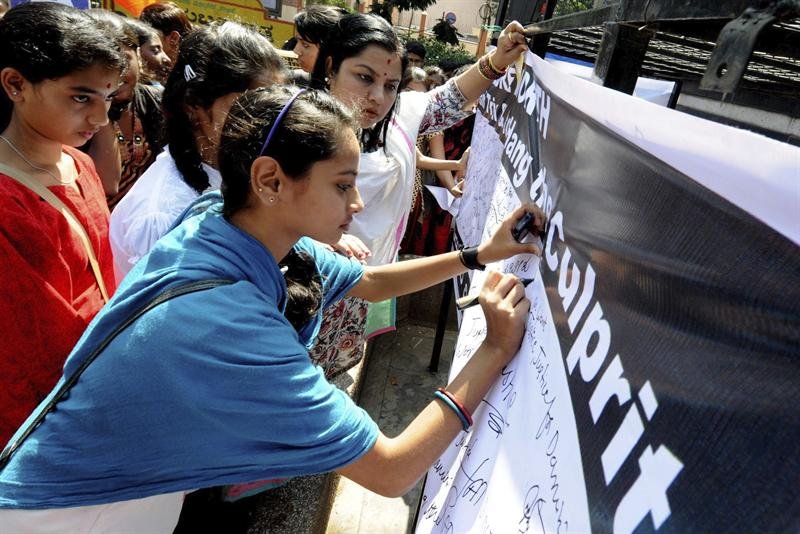 Seis personas fueron detenidas por nuevo caso de violación múltiple en India